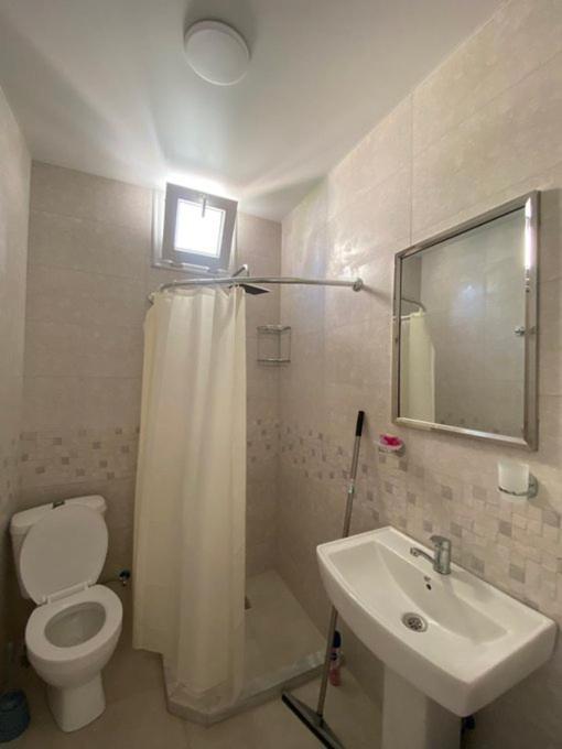 Sunshine Hotel Кваріаті Екстер'єр фото
