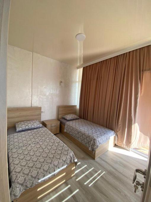 Sunshine Hotel Кваріаті Екстер'єр фото